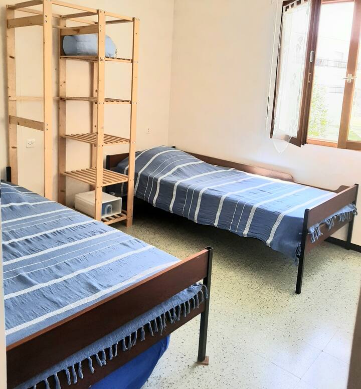 Dhomë me krevate dopio në 90