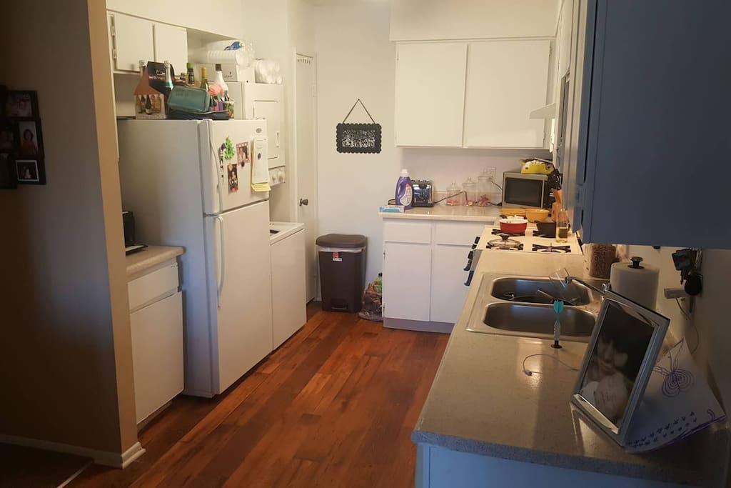 kitchen/washer&dryer space