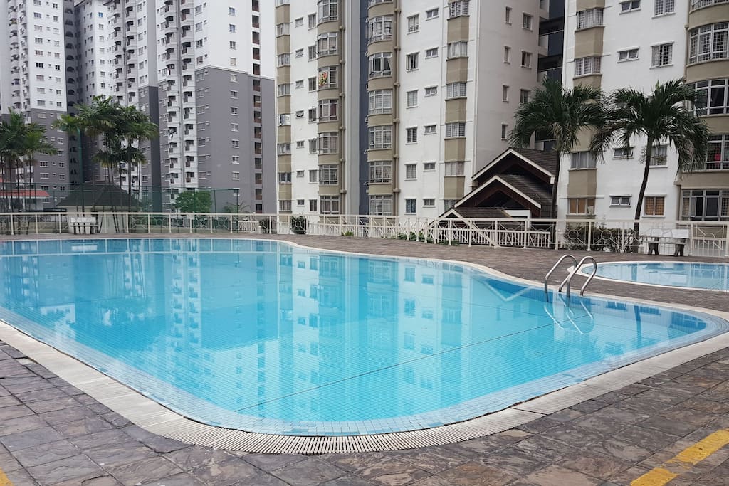 outdoor swimming pool