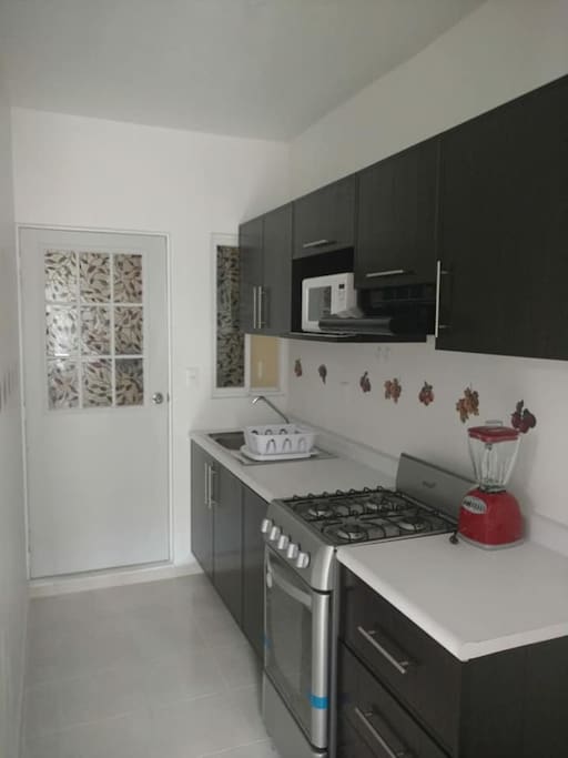 Cocina equipada / Equiped kitchen
