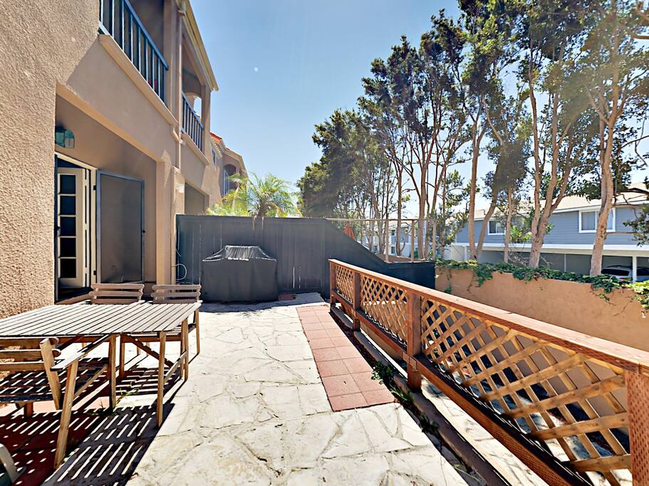 Make use of the gas grill and enjoy al fresco meals on the patio.