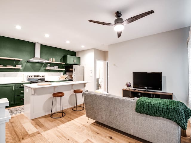 New Construction! Minutes from Midtown