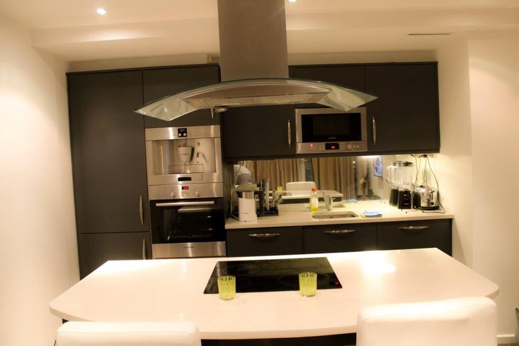 Clean bright Kitchen area