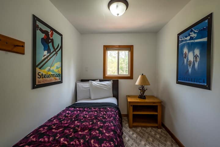 Una de las 5 habitaciones del nivel superior