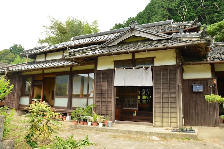 Japanese old style house Houses for Rent in Yamaguchi Japanese old style house Houses for Rent in Yamaguchi
