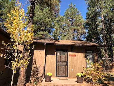 Pine Lodge Guest Suite