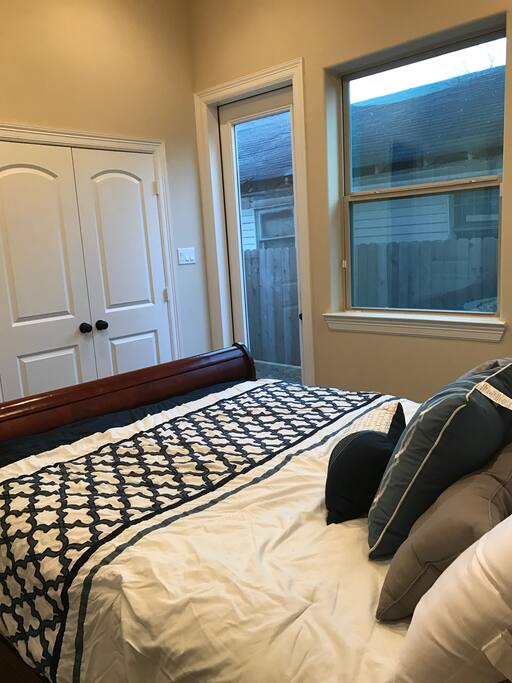 Own private entry, you wouldn't not need to go through front door.