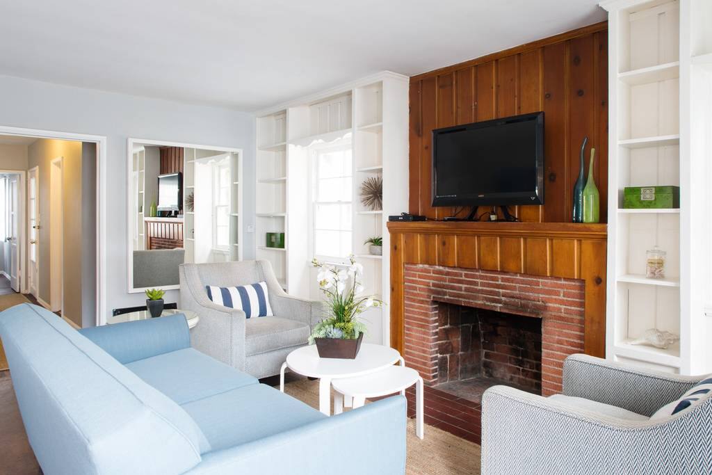 Living Room w/ Fireplace