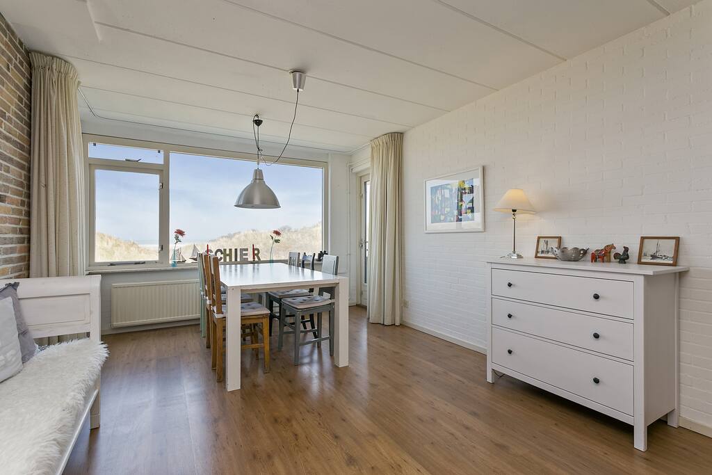 woon/eetkamer