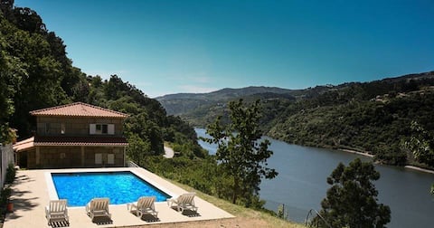 Douro Valley | private pool