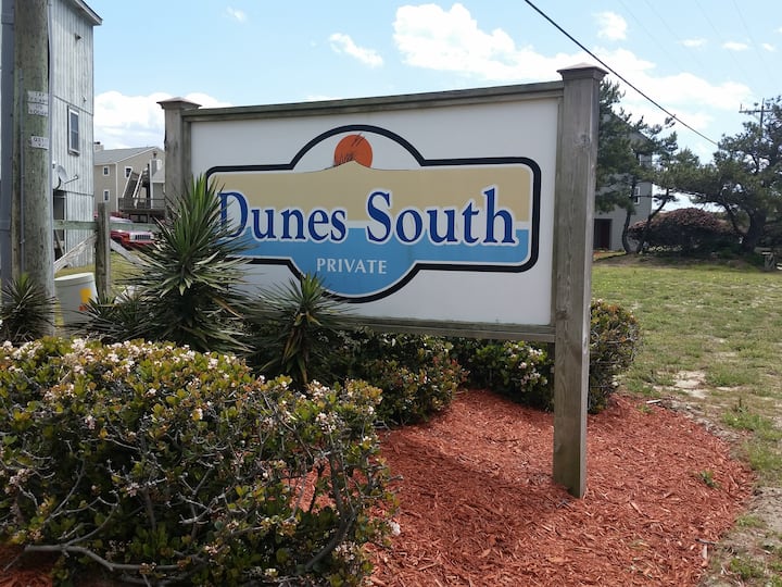 Pet Friendly-dunes South - 3br Oceanside Duplex - Nags Head, NC
