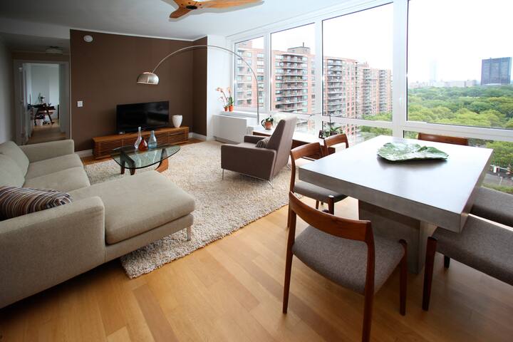 Lux 2Bed/2.5Bath Central Park View! gallery image 3