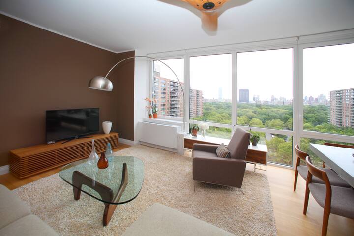 Lux 2Bed/2.5Bath Central Park View! gallery image 4