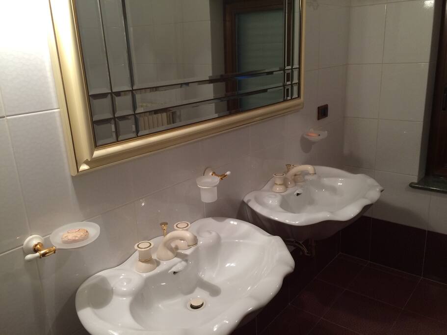 particolare bagno