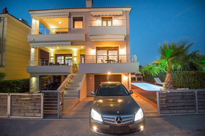 Villa Pellina 100 m from the beach.Private pool gallery image 2