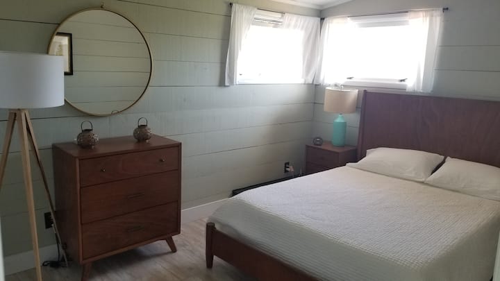 Bedroom one on main level. Queen size bed.