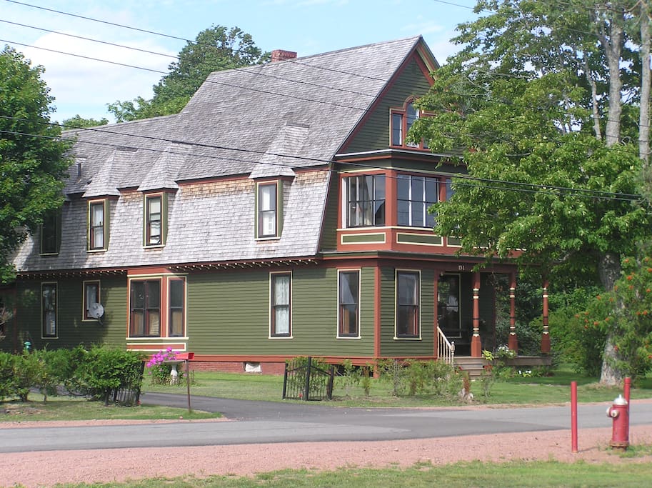 The Wright Place, from the southwest