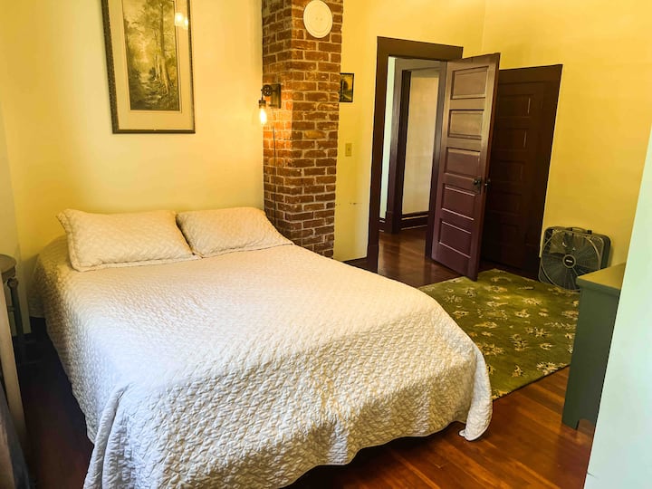 Downstairs Queen Bedroom #1