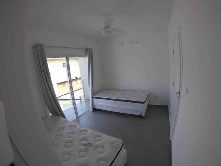 Suite 2