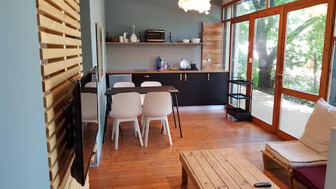 Gan Eden in Yokneam Moshava