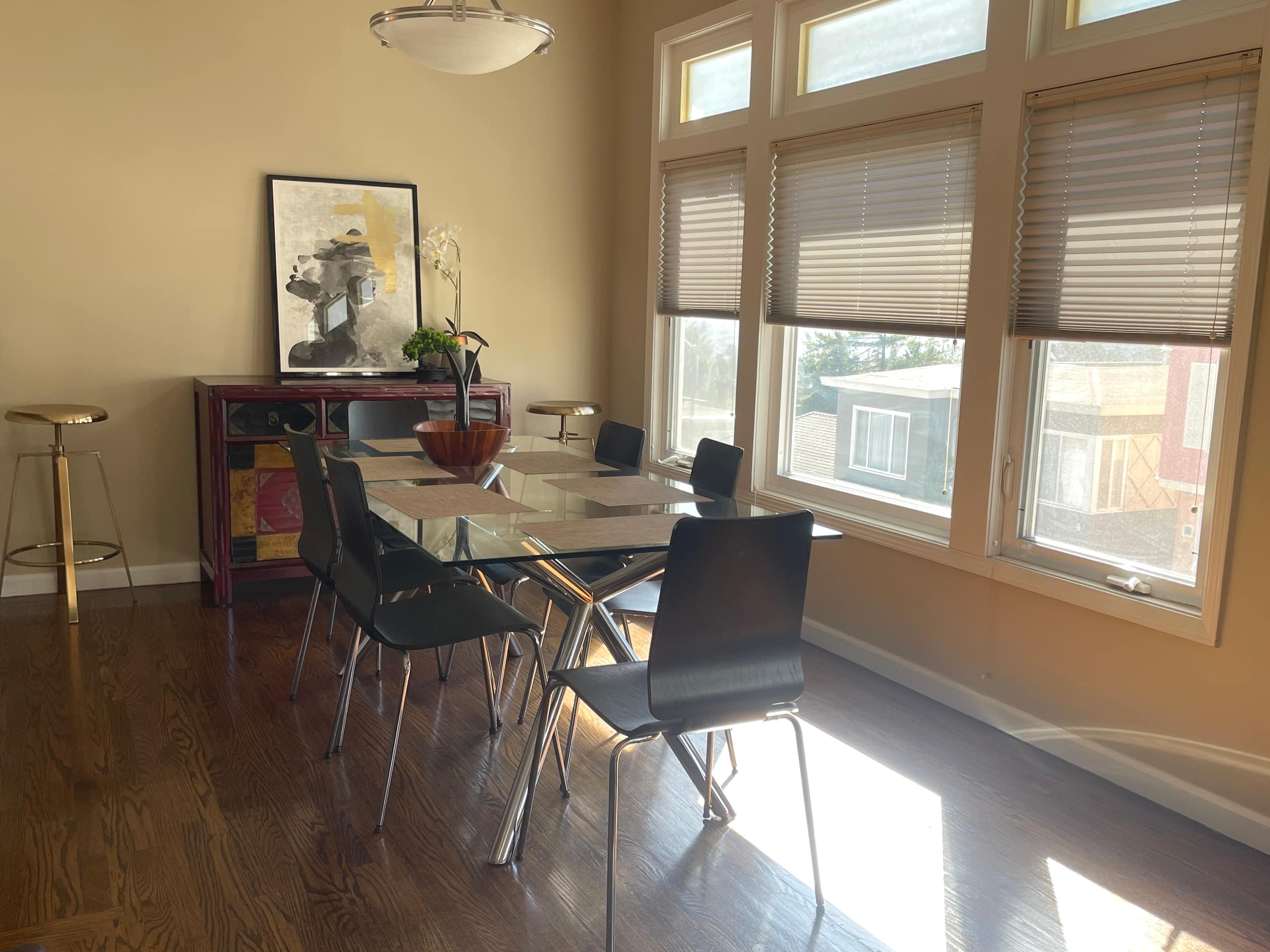Home in San Francisco · ★4.96 · 2 bedrooms · 2 beds · 1 bath - Image 14