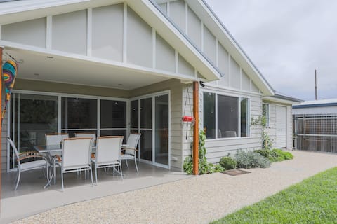 Armidale Cottage on Barney - House 2