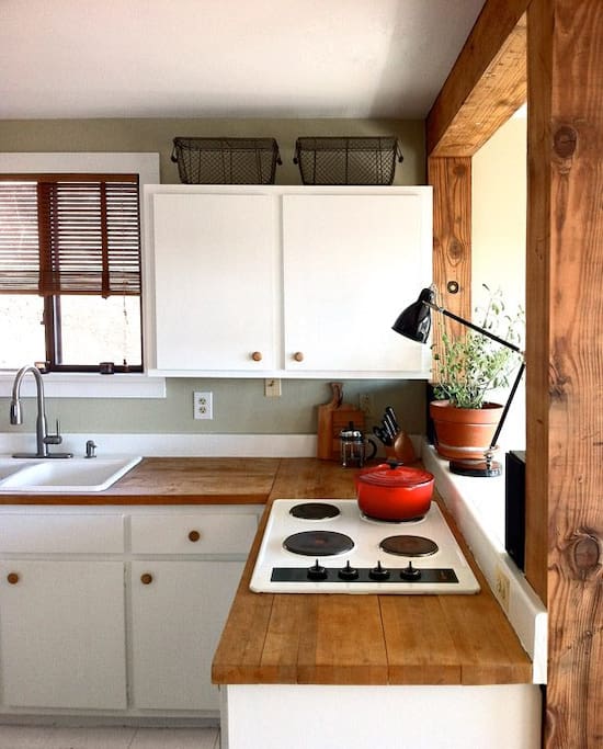 Full Country Kitchen