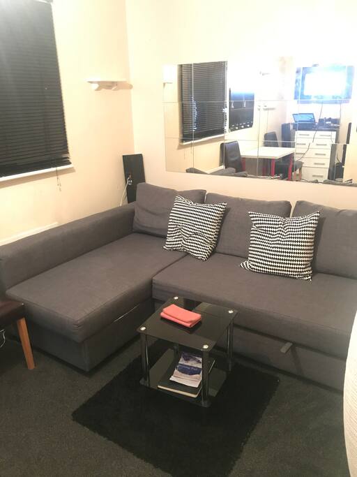 Sofa.