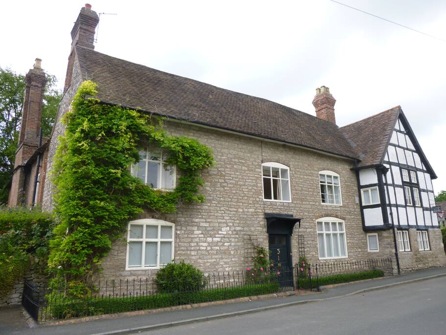 The Manor House