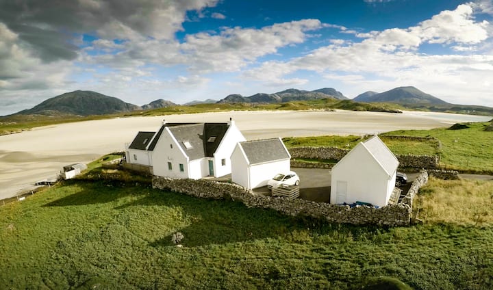 Beach Cottage Apartment Stunning Views Hebrides