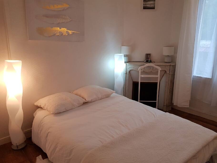 chambre avec vue sur cour