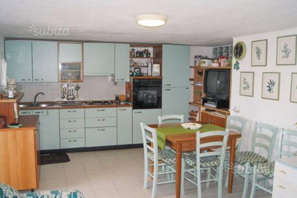 La Cucina , soggiorno Pranzo .