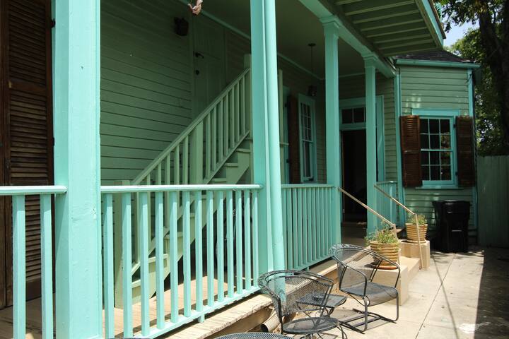 Historic Creole Cottage, 1 block to French Quarter gallery image 5