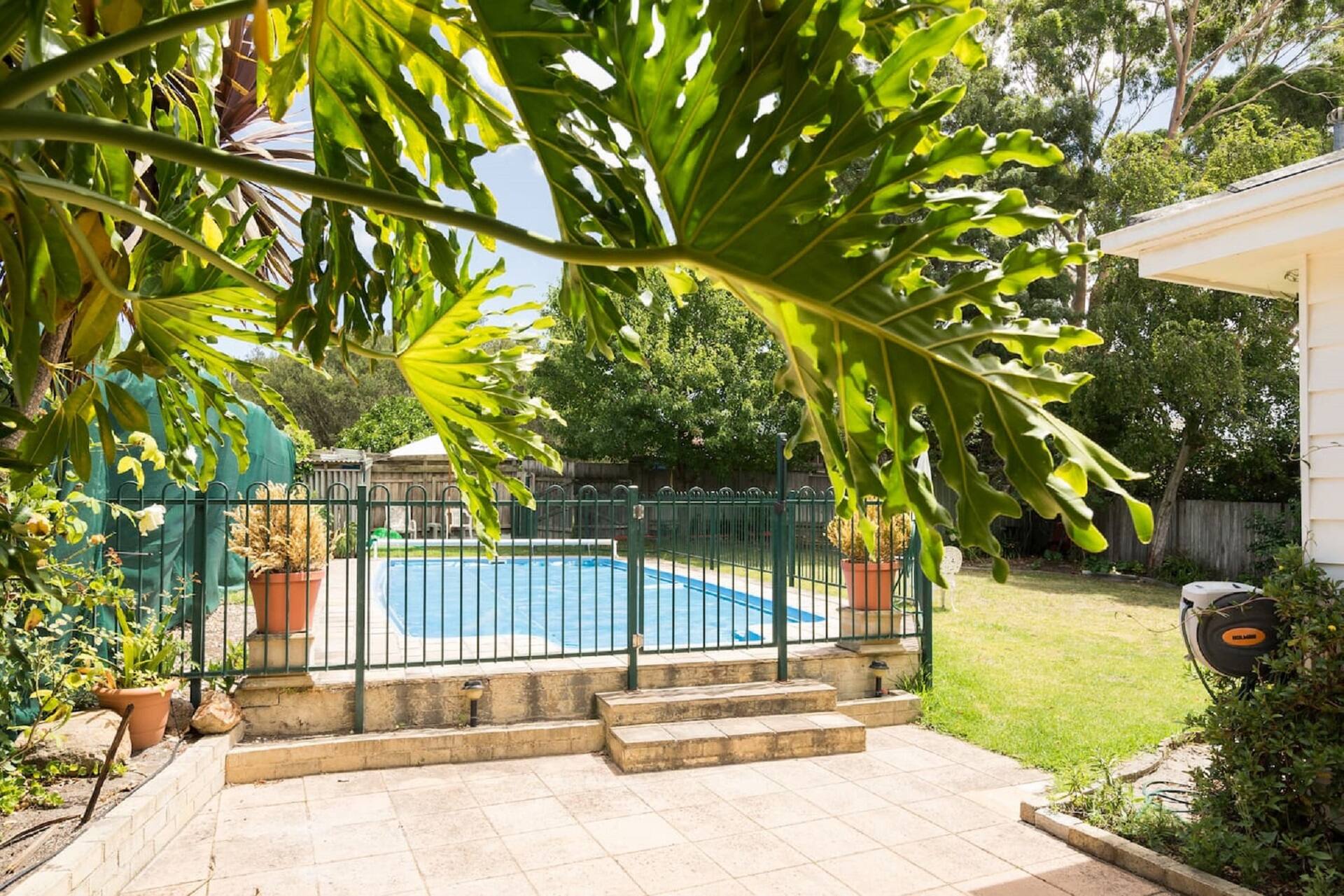 Rosebud Sea Central Holiday Destination with Outdoor Pool — photo 3
