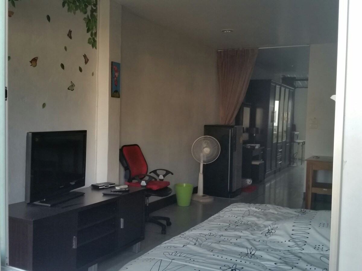 Habitación grande de 55 metros cuadrados.