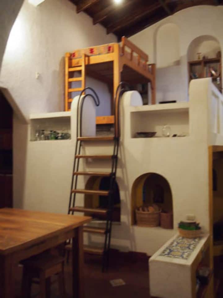 Main house loft (sleeps 3)