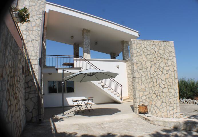 Sea view, private pool, playground, 3 km from sea gallery image 4