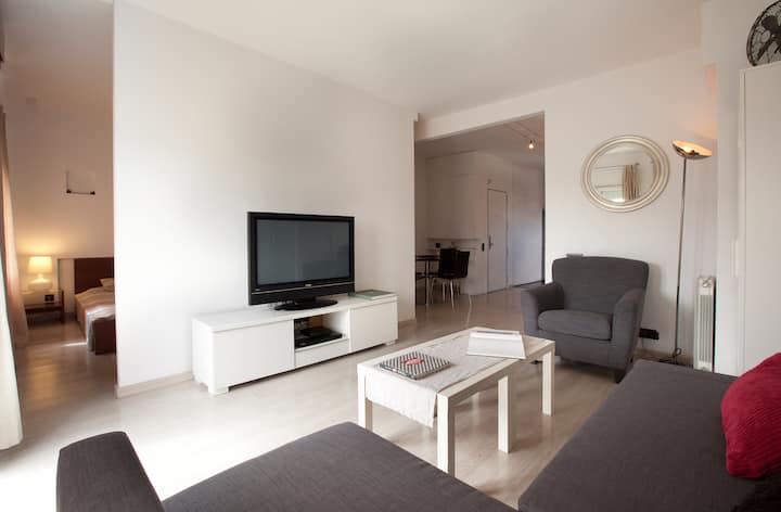 Boutique Terrace : Private Terrace, Wifi & Aircon - Barcelone