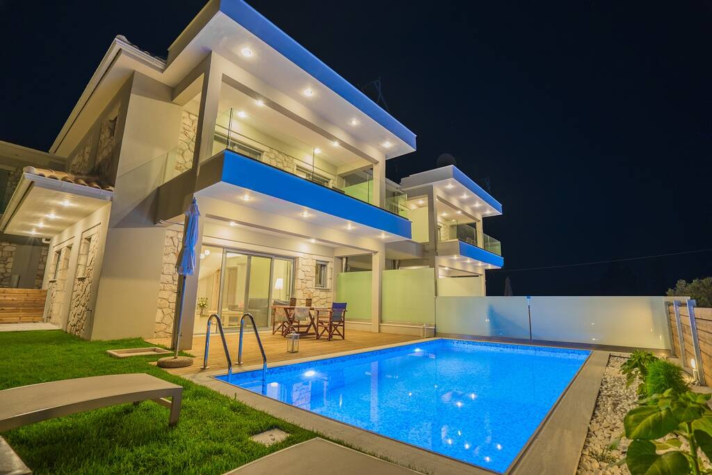 VILLA A VIEW 1