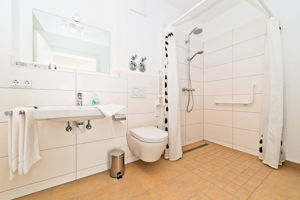 Barierefreies Badezimmer
