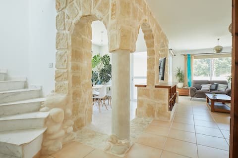 Beautiful Cosy House