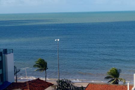 PRAIA DO MANAÍRA COM CONFORTO E ÓTIMA LOCALIZAÇÃO