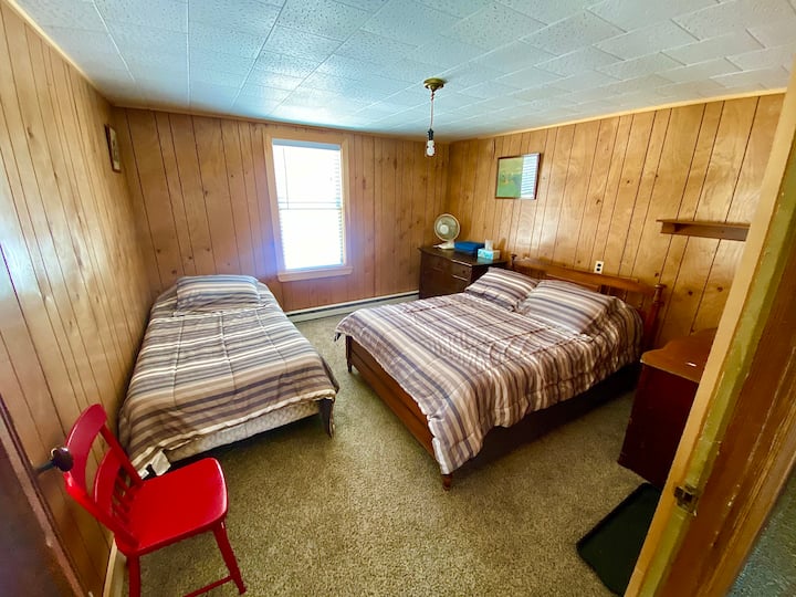 საძინებელი 1