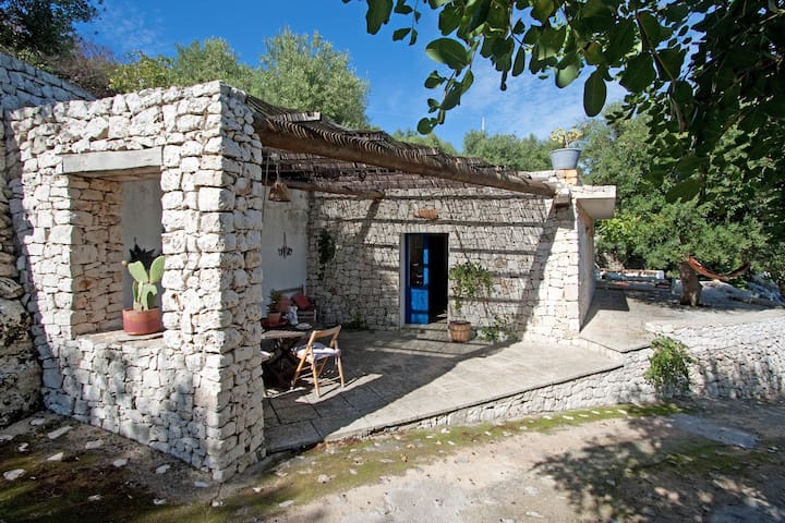 Salento Dream Villa, with private pool and garden gallery image 3