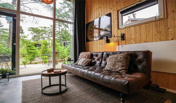 Top performing Airbnb: Tiny House on the Veluwe - Glamping at its best! in Otterlo Dorp