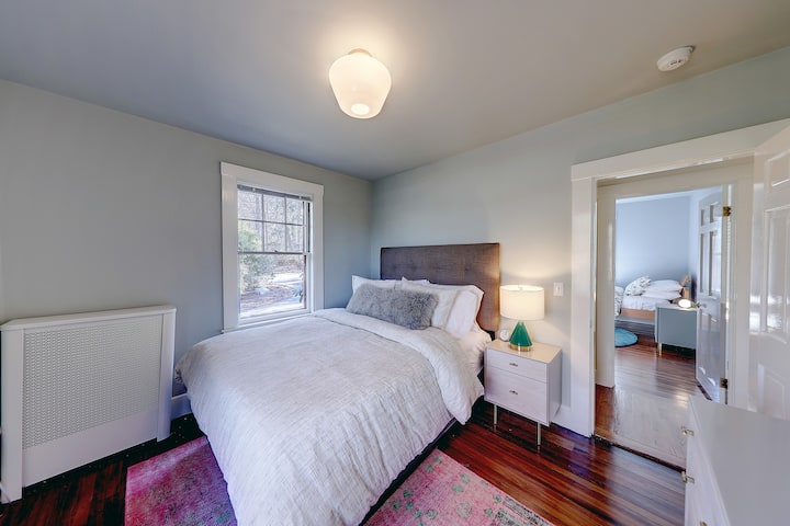 Downstair bedroom