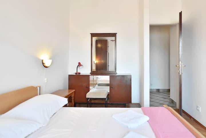 Room n°2 for two person with its own private balcony and beautiful view and its own private bathroom