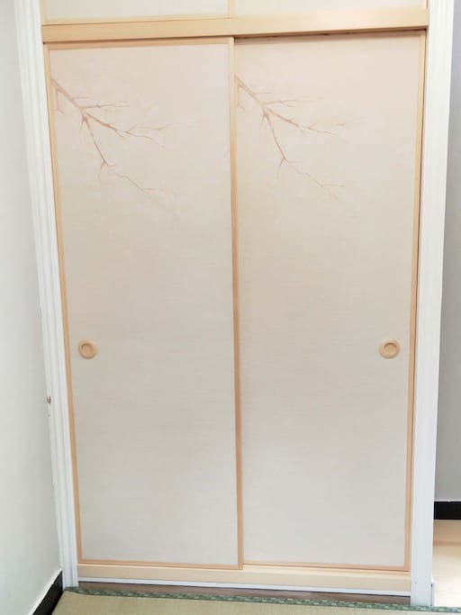 Room View-Wardrobe