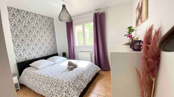 quarto, lado do jardim