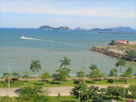 Spectacular Ocean View Apt for 45 days or more